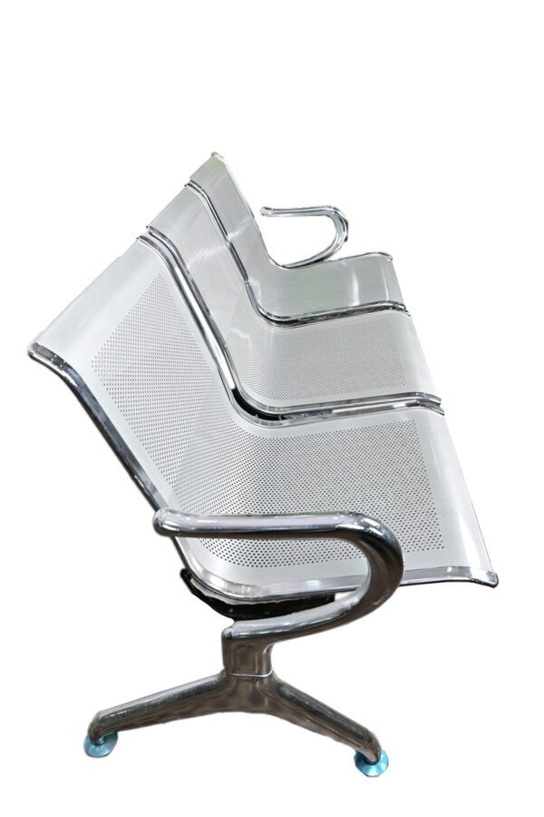 Airport 3 Seater - Image 3